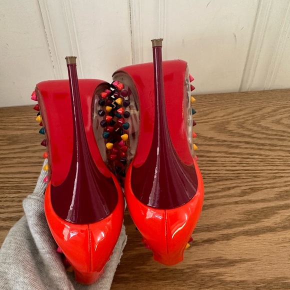 Christian Louboutin spike me heels - Picture 3 of 4